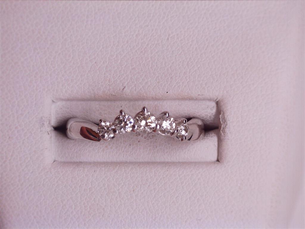 Diamond Wedding Bands  -  Women'