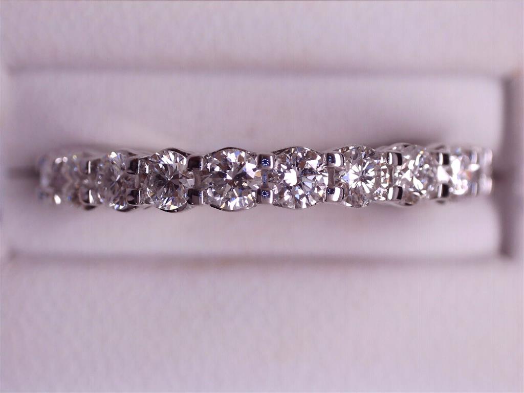 Diamond Wedding Bands  -  Women'
