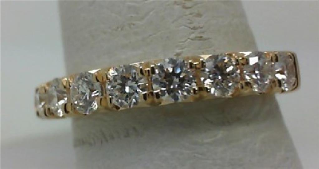 Diamond Wedding Bands  -  Women'