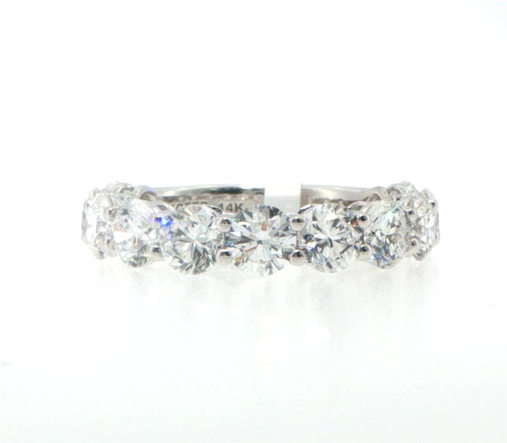 Lab Grown Diamond Wedding Band