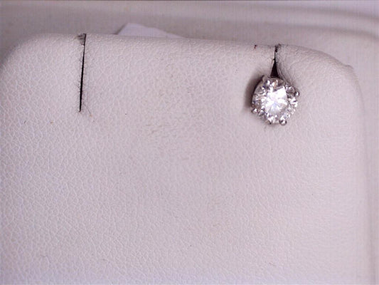 Diamond Stud Earring