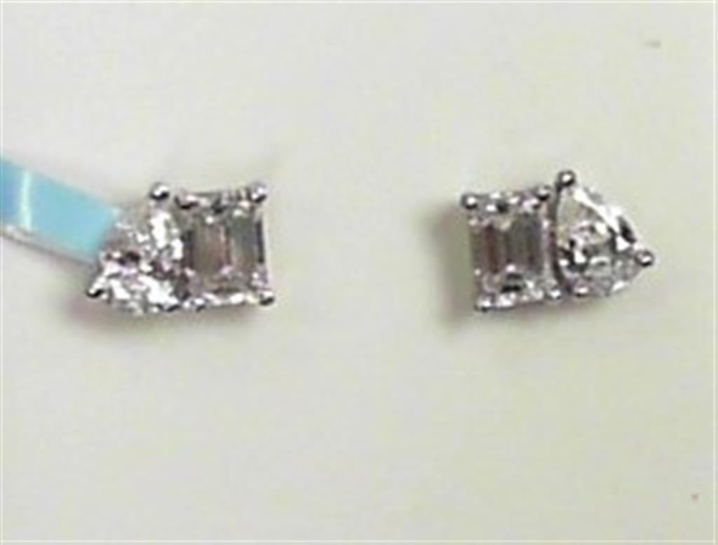 Lab Grown Diamond Earring