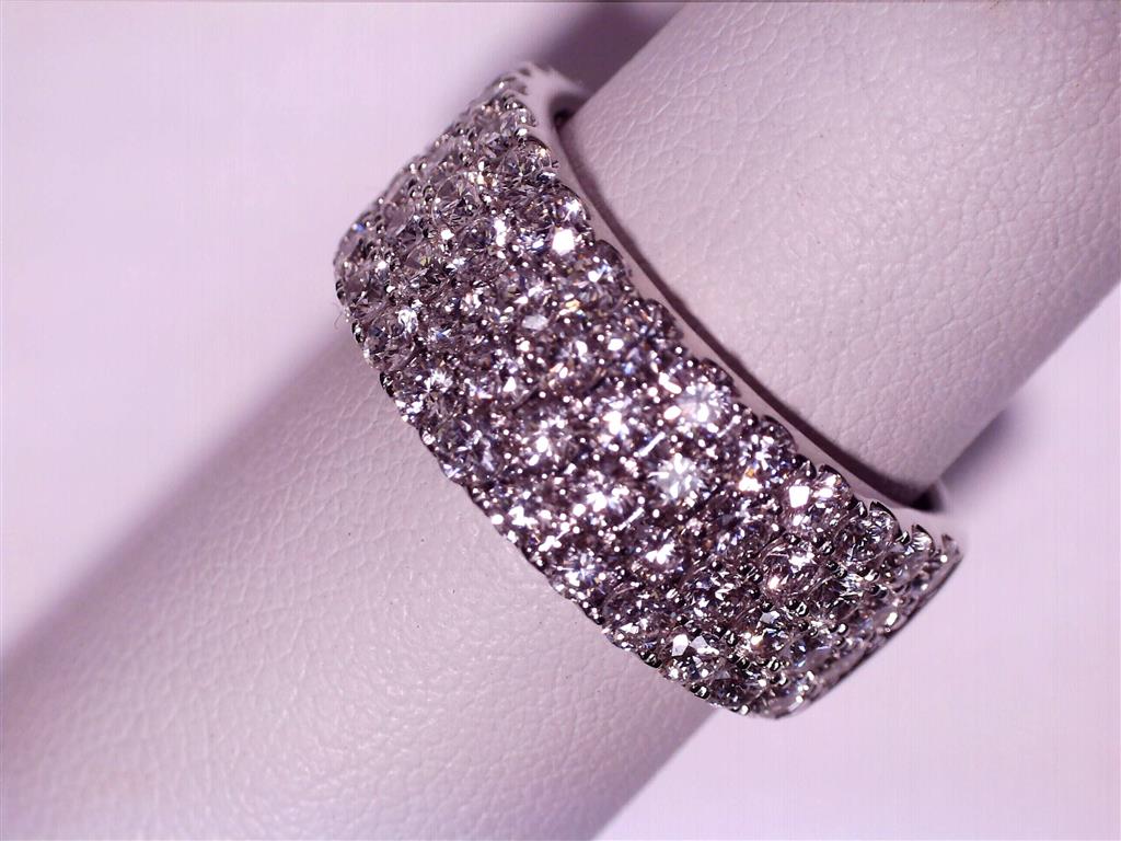 Diamond Wedding Bands  -  Women'