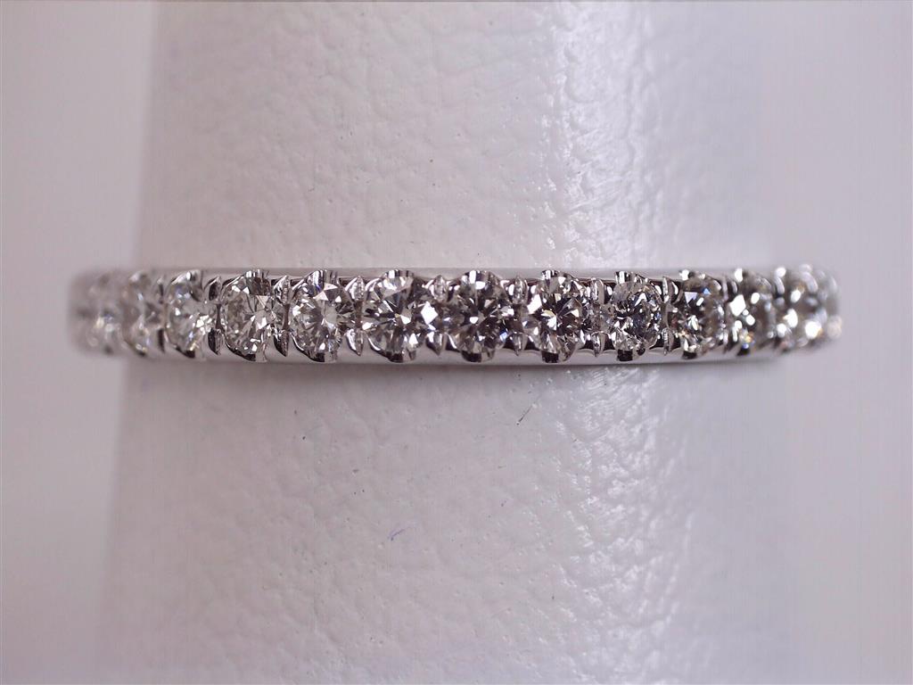 Diamond Wedding Bands  -  Women'