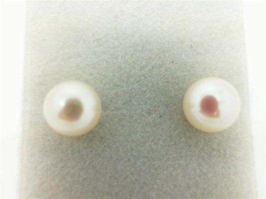 Pearl Earring