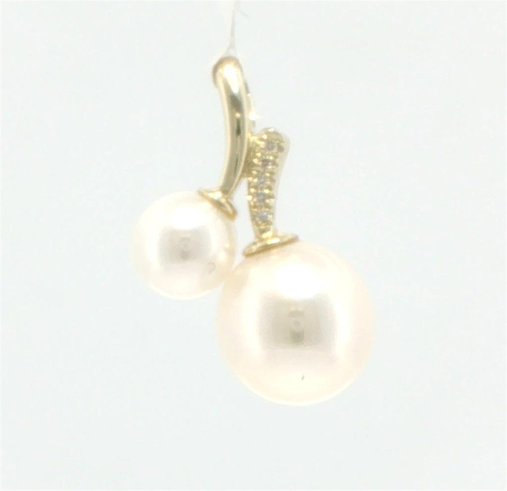 Pearl Pendant