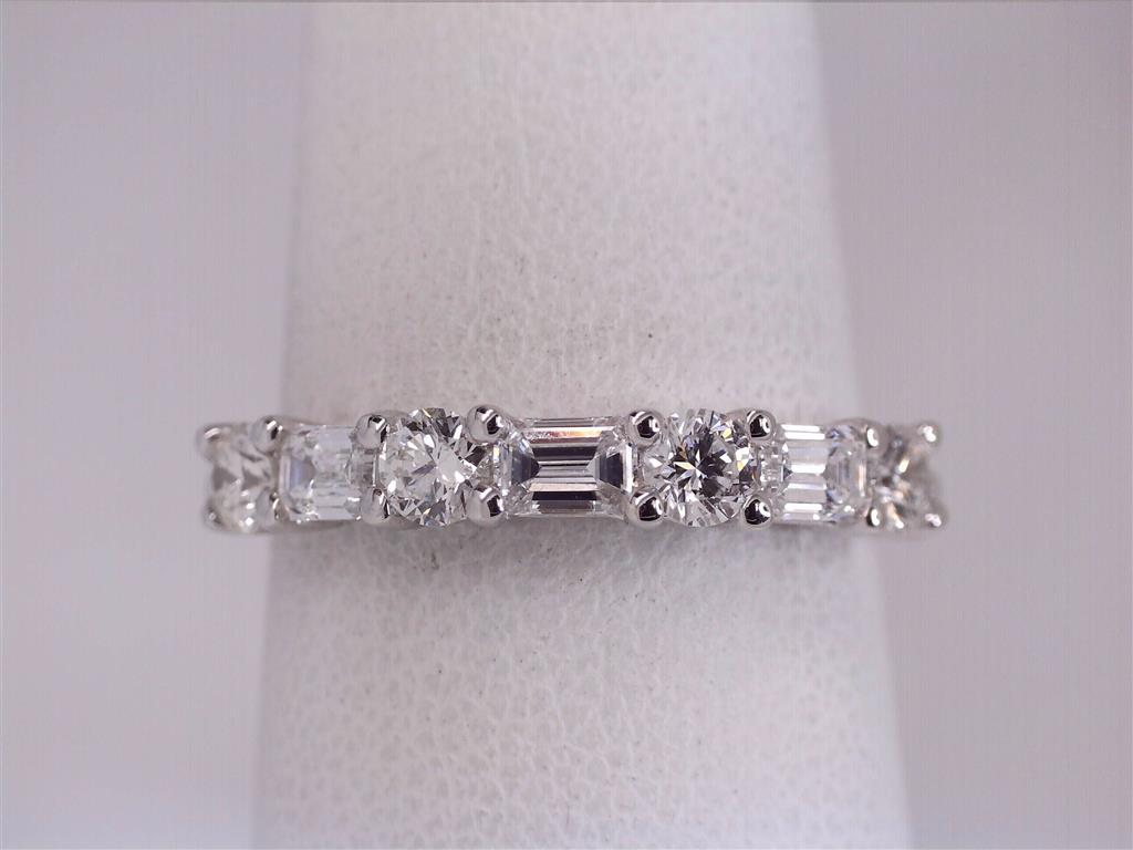 Diamond Wedding Bands  -  Women'