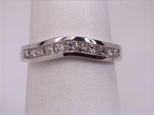 Diamond Wedding Bands  -  Women'