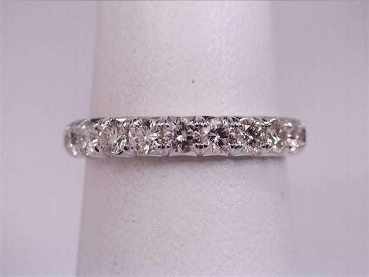 Diamond Wedding Bands  -  Women'