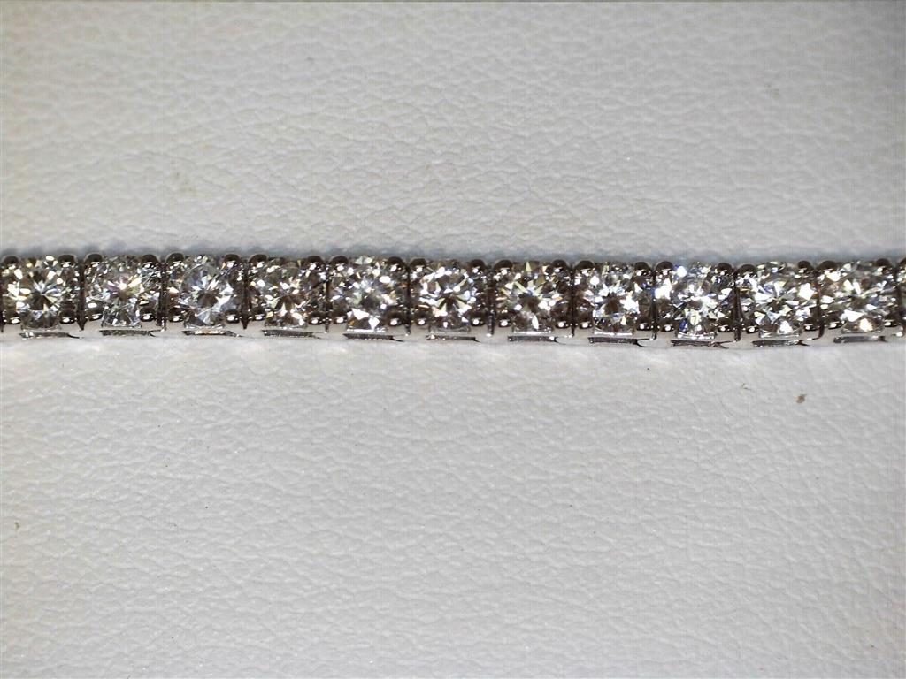 Lab Grown Diamond Tennis Bracelet