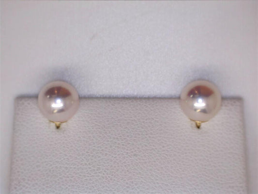 Pearl Earring