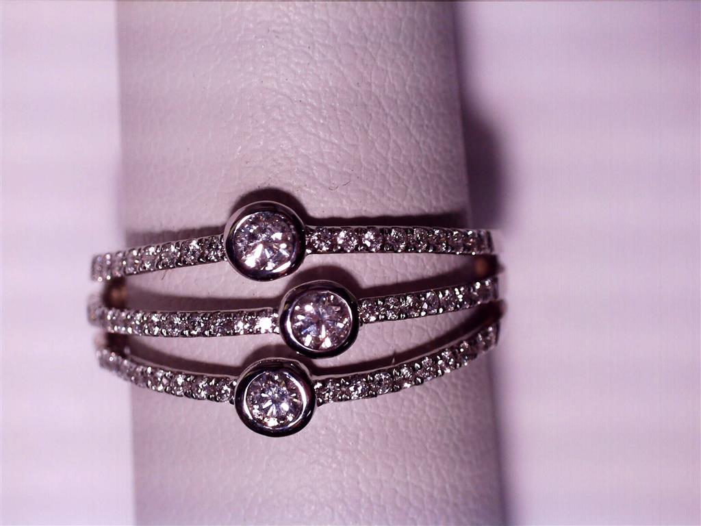 Diamond Fashion Rings  -  Women'