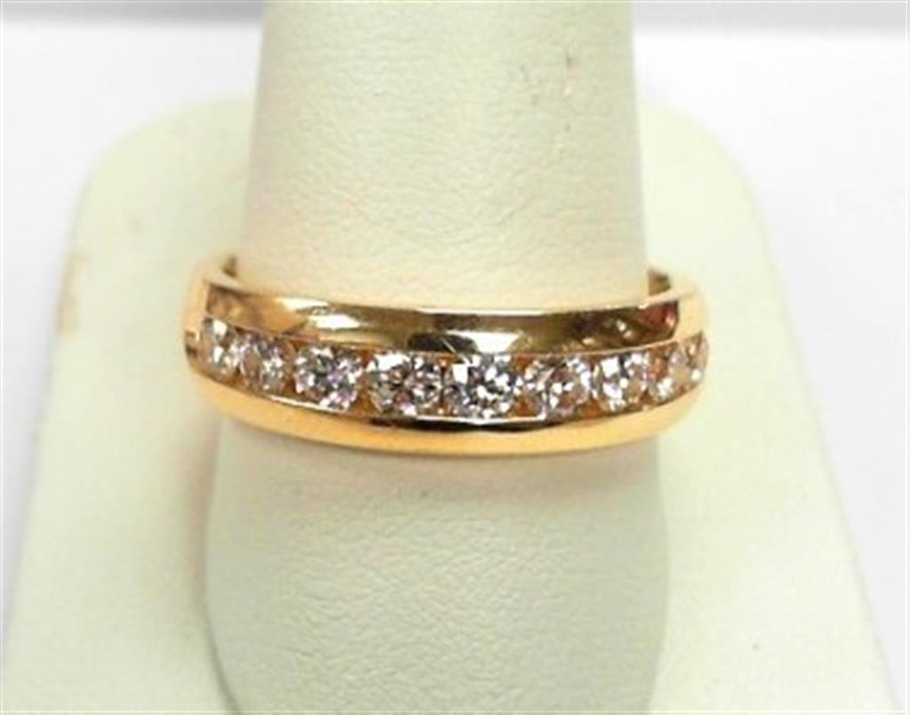 Diamond Wedding Bands  -  Men'
