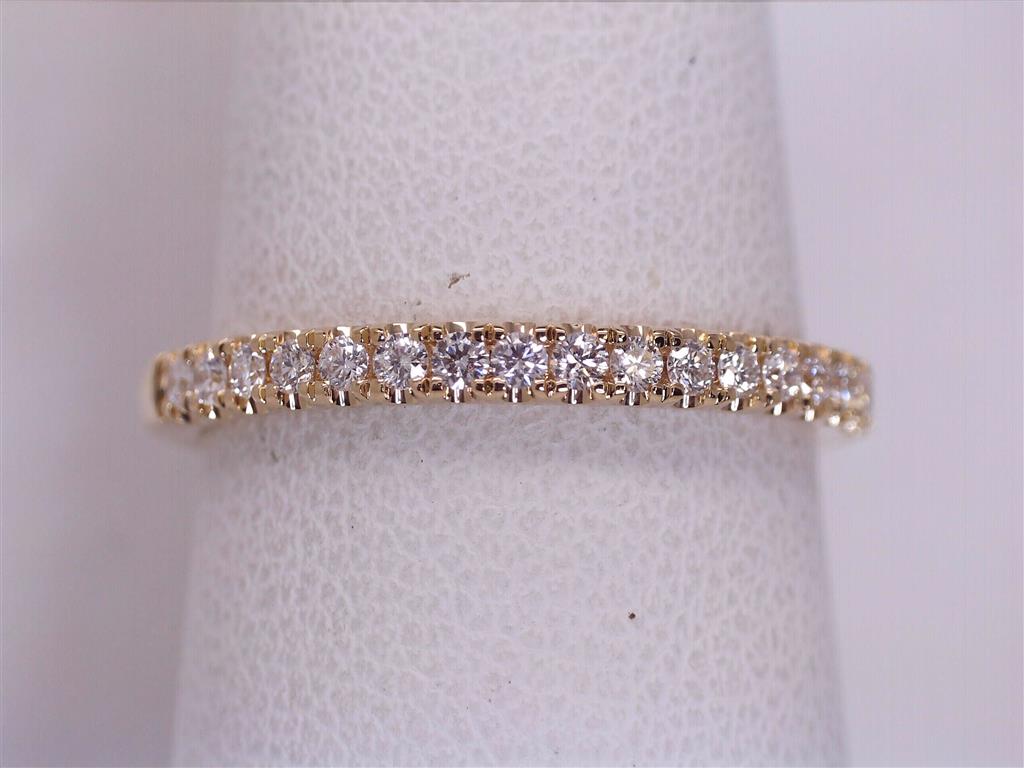 Diamond Wedding Bands  -  Women'