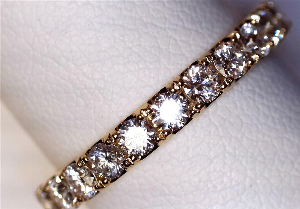 Diamond Wedding Bands  -  Women'