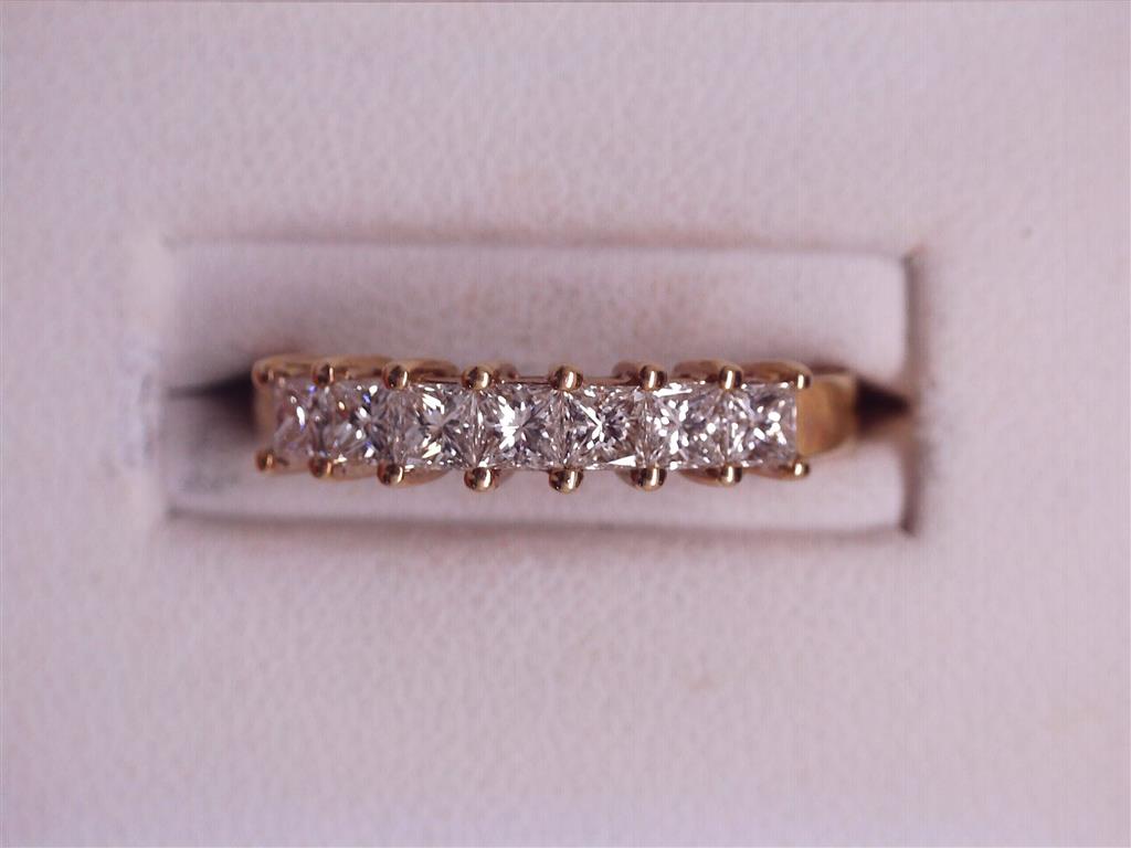 Diamond Wedding Bands  -  Women'
