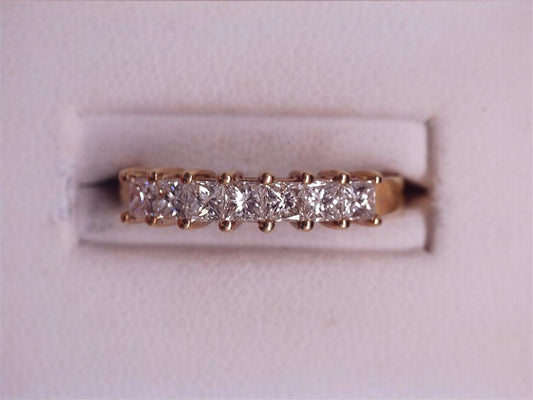 Diamond Wedding Bands  -  Women'