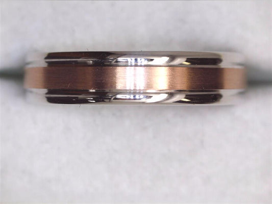Gold Wedding Bands  -  Men'