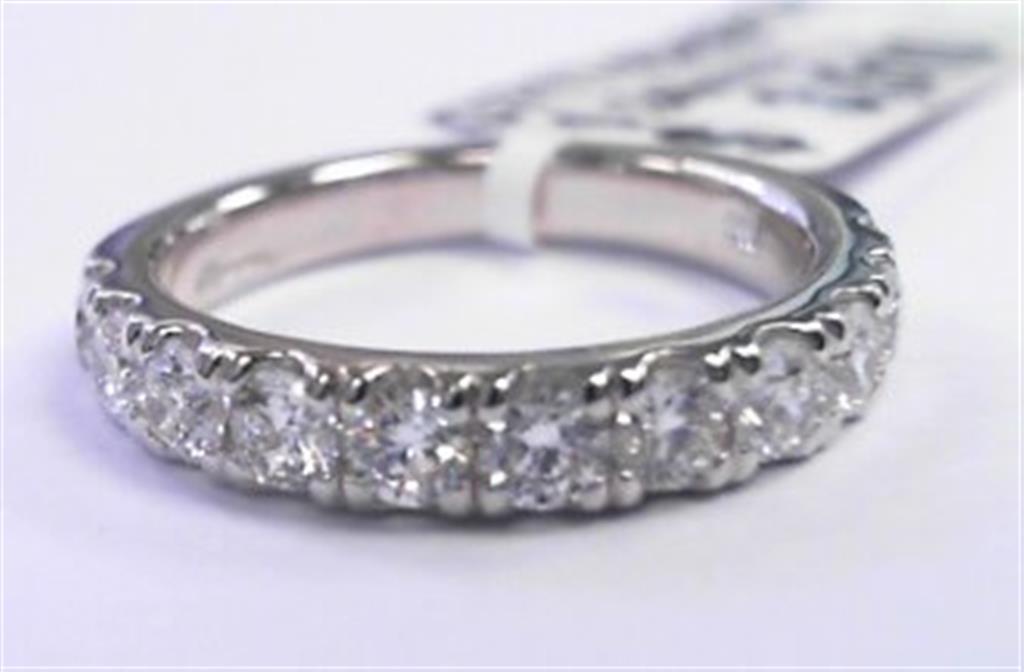 Diamond Wedding Bands  -  Women'