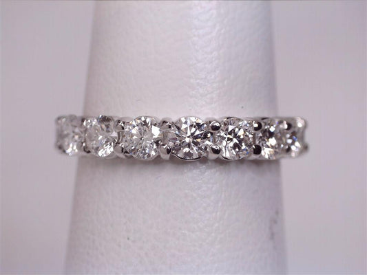 Diamond Wedding Bands  -  Women'