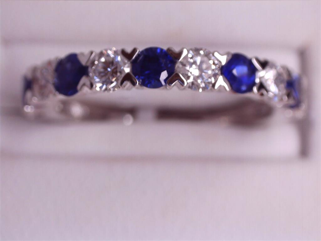 Diamond Wedding Bands  -  Women'
