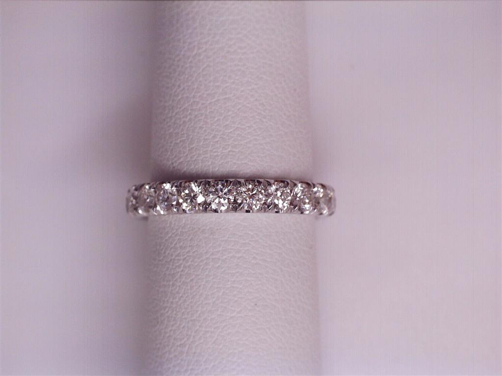 Diamond Wedding Bands  -  Women'