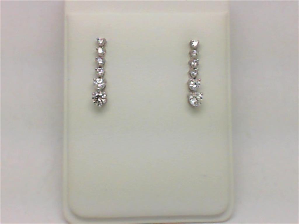 Diamond Stud Earring