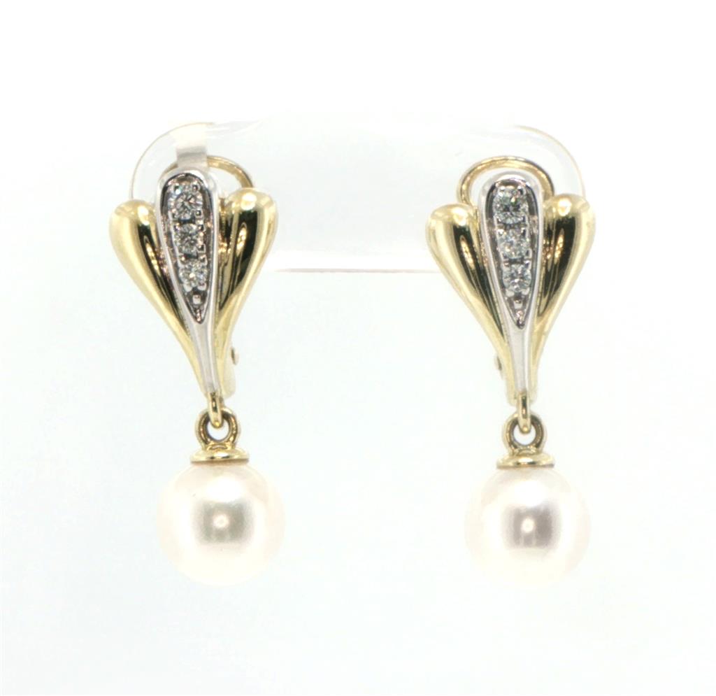 Pearl Earring