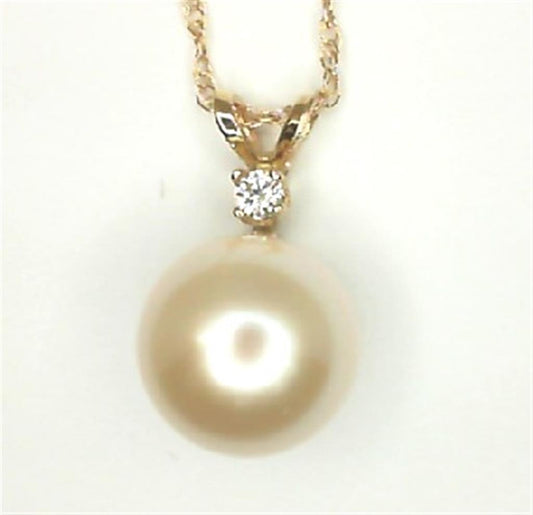 Pearl Pendant