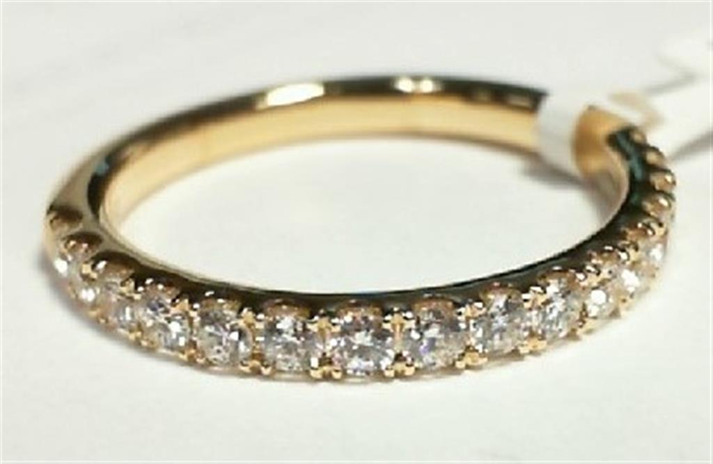 Diamond Wedding Bands  -  Women'
