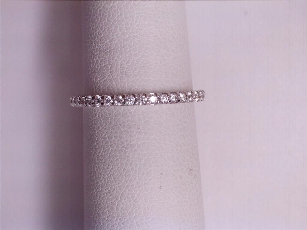 Diamond Wedding Bands  -  Women'