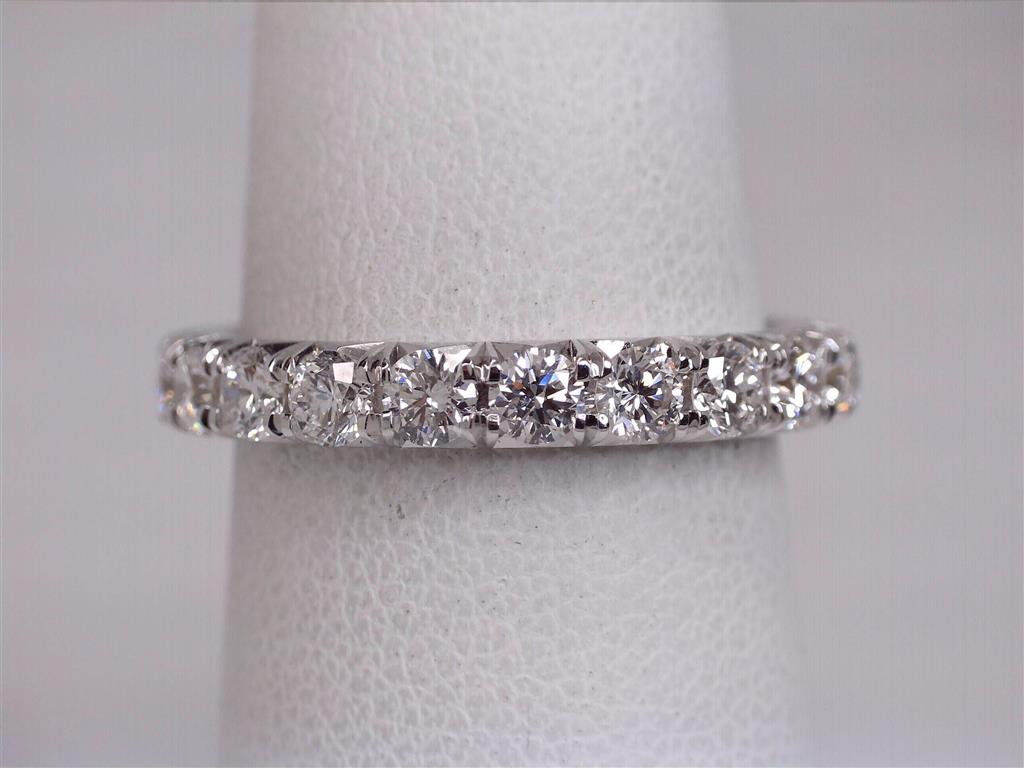 Diamond Wedding Bands  -  Women'