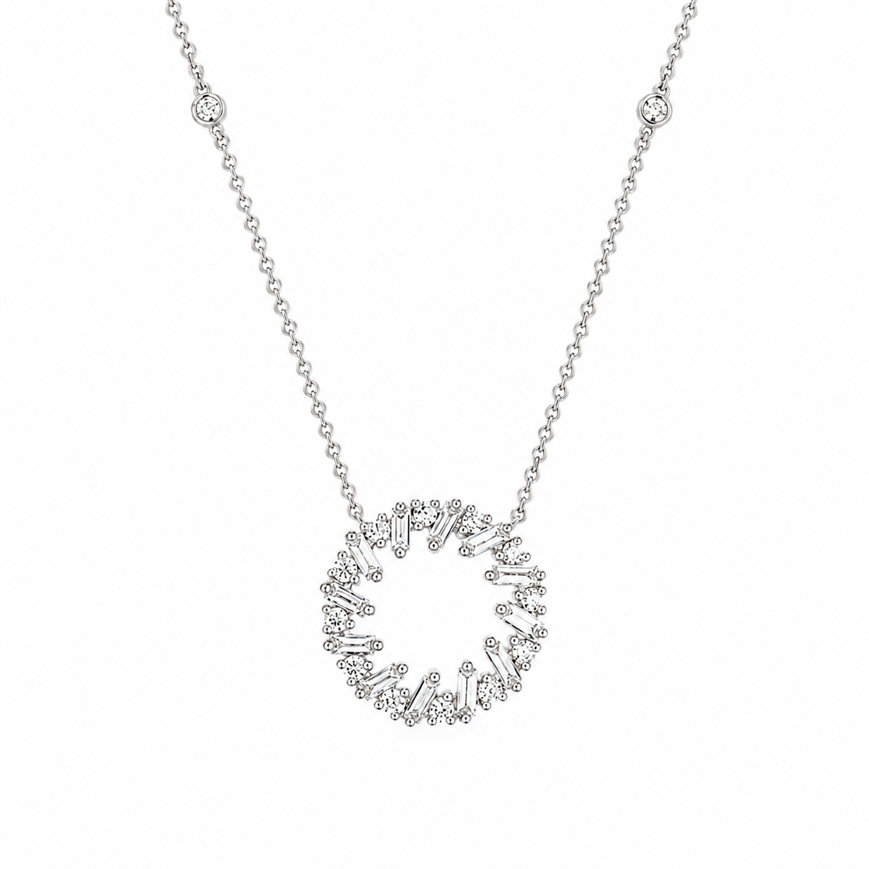 18K White Gold Diamond Circle Necklace