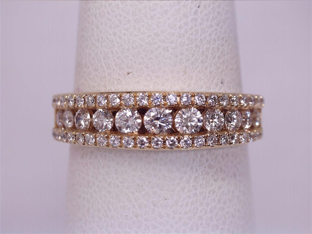 Diamond Wedding Bands  -  Women'
