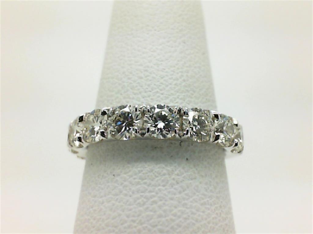Diamond Wedding Bands  -  Women'