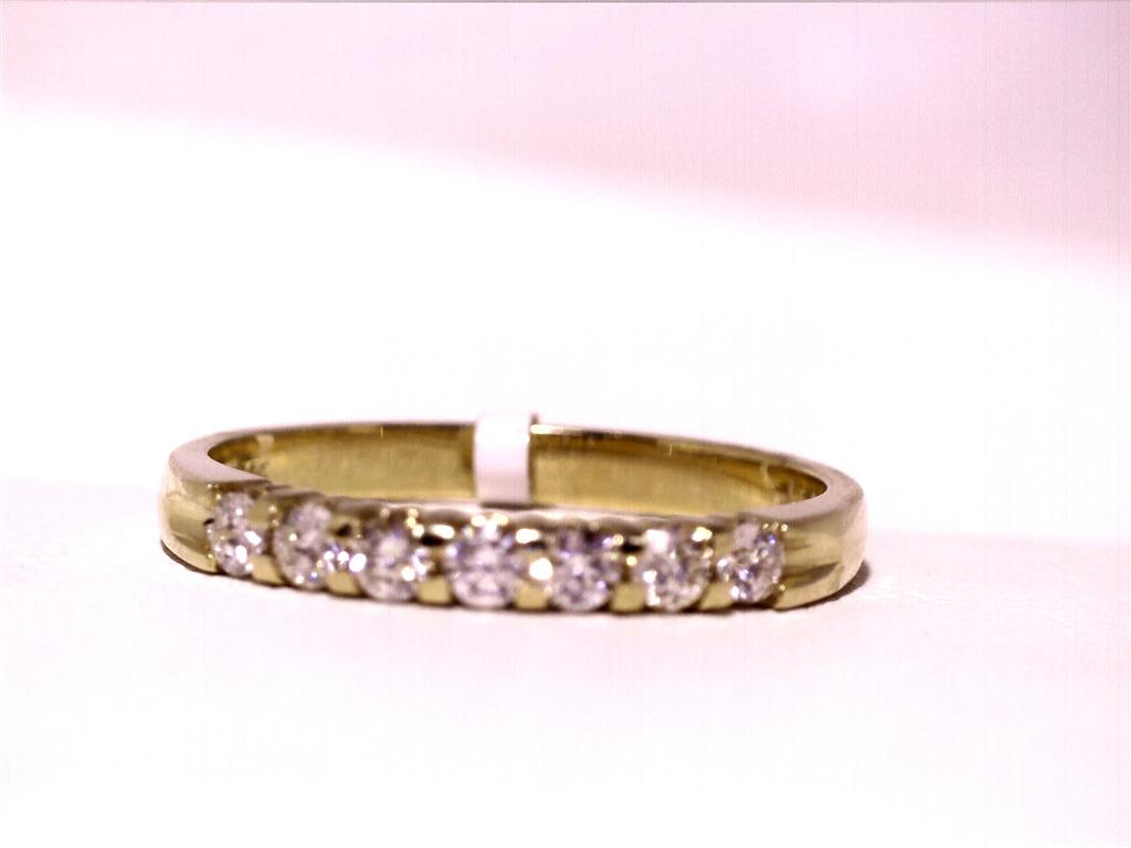 Diamond Wedding Bands  -  Women'