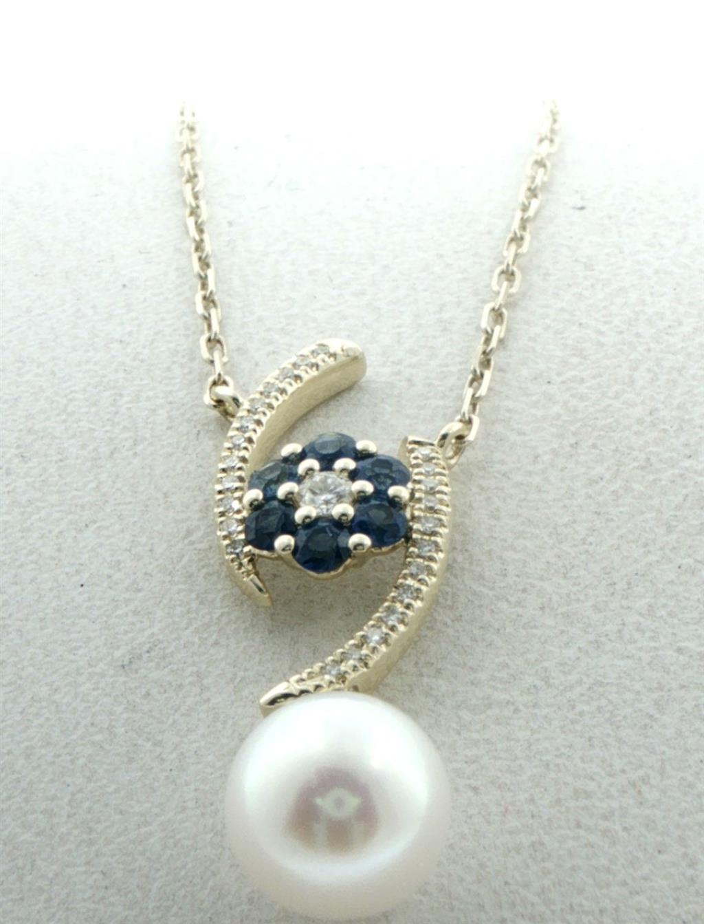 Pearl Necklace