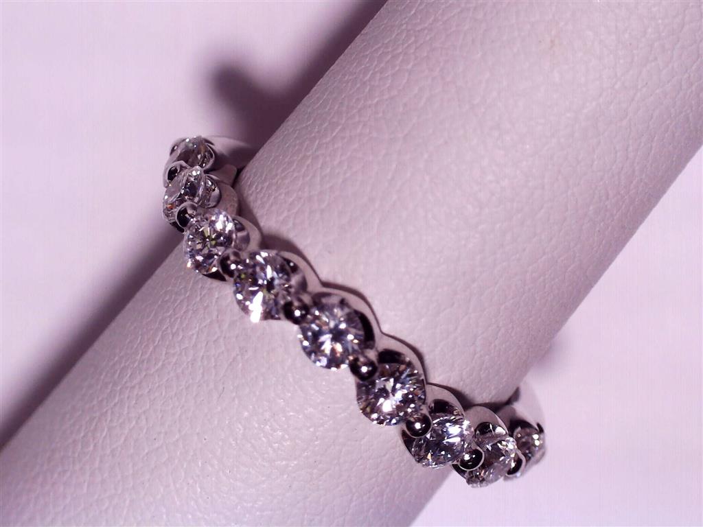 Diamond Wedding Bands  -  Women'