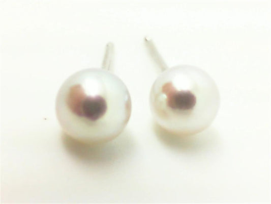 Pearl Earring