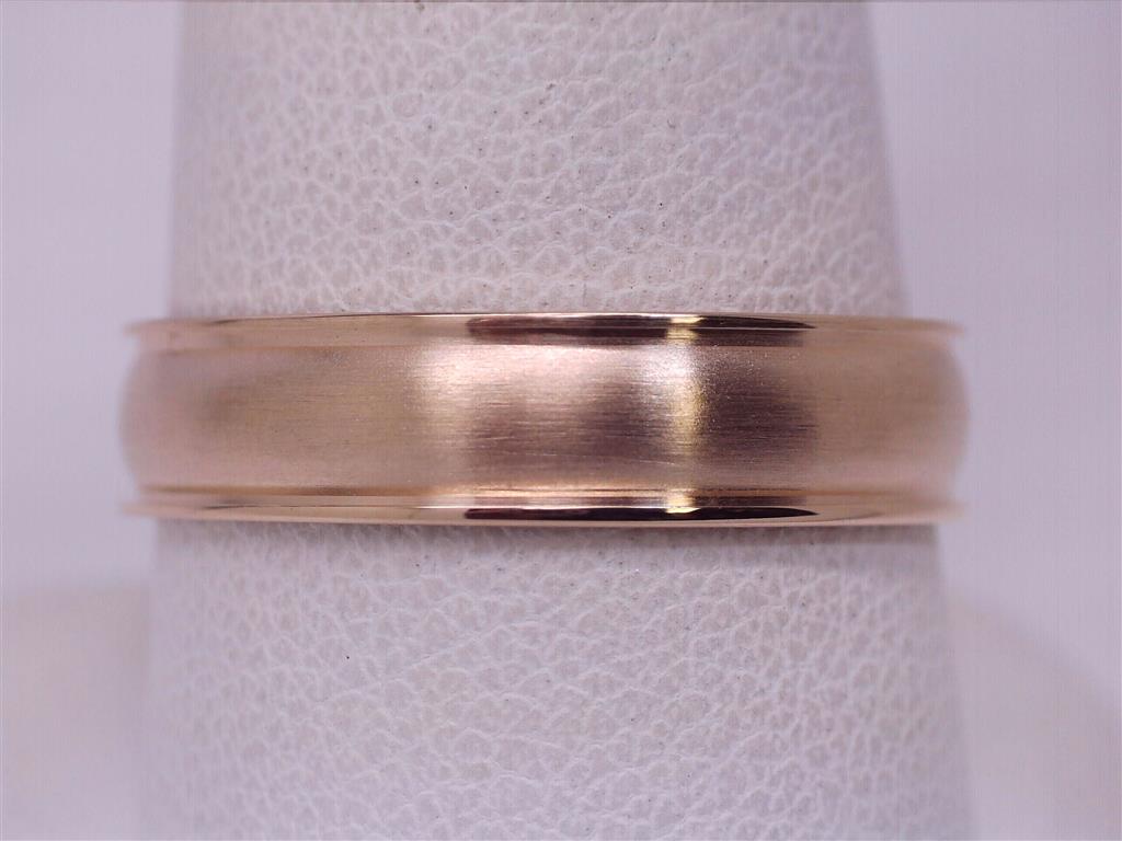 Gold Wedding Bands  -  Men'