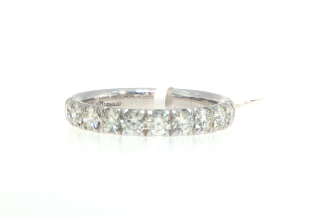 Diamond Wedding Bands  -  Women'