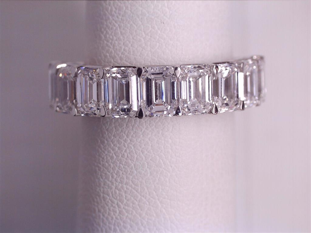 Lab Grown Diamond Wedding Band